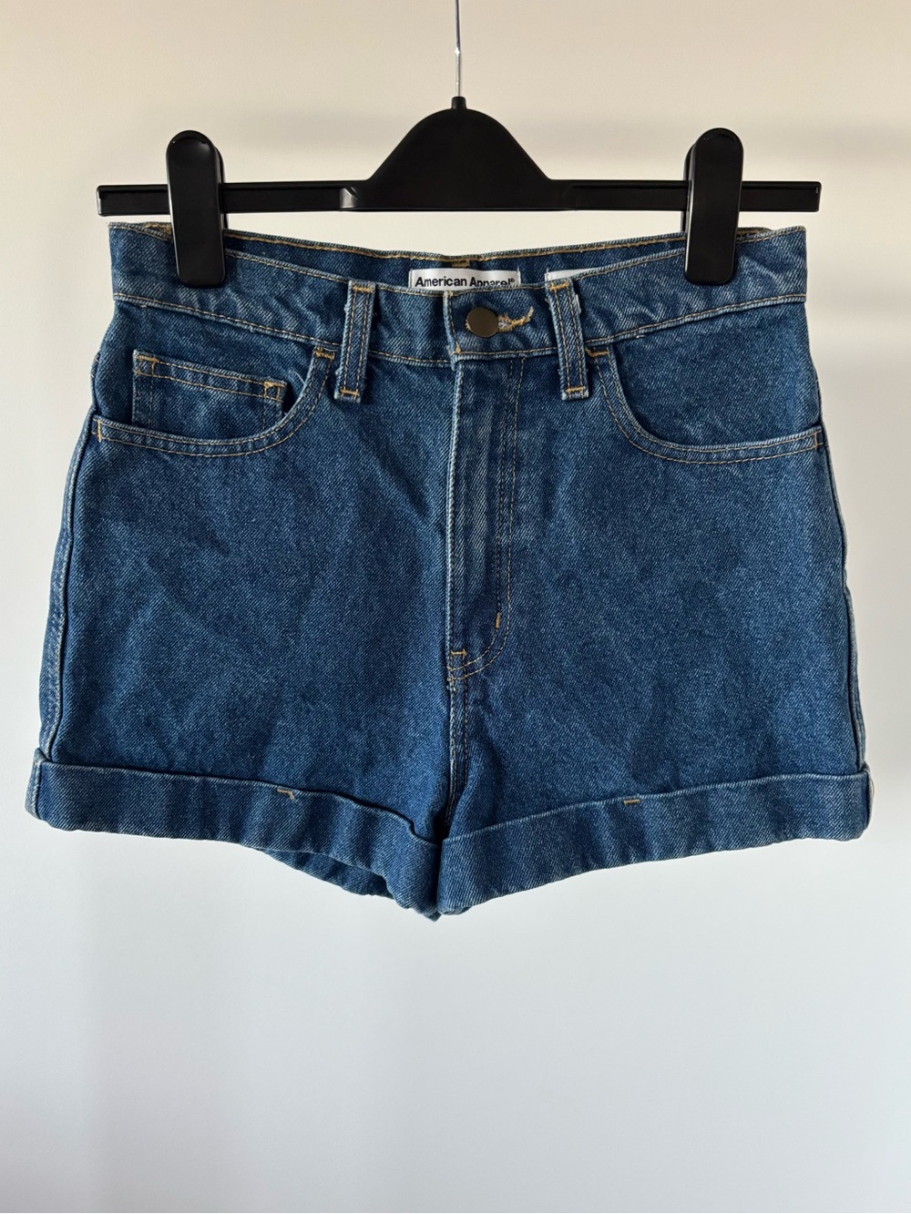 | American Apparel | The High Waisted Cuff Denim Jean Shorts Women’s size 27